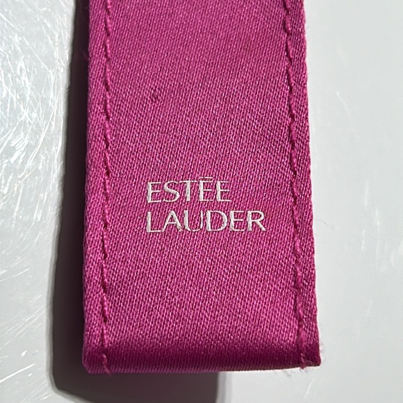 Estee Lauder make up bag with 1.7 ounce liquid eye make up remover - Picture 6 of 6